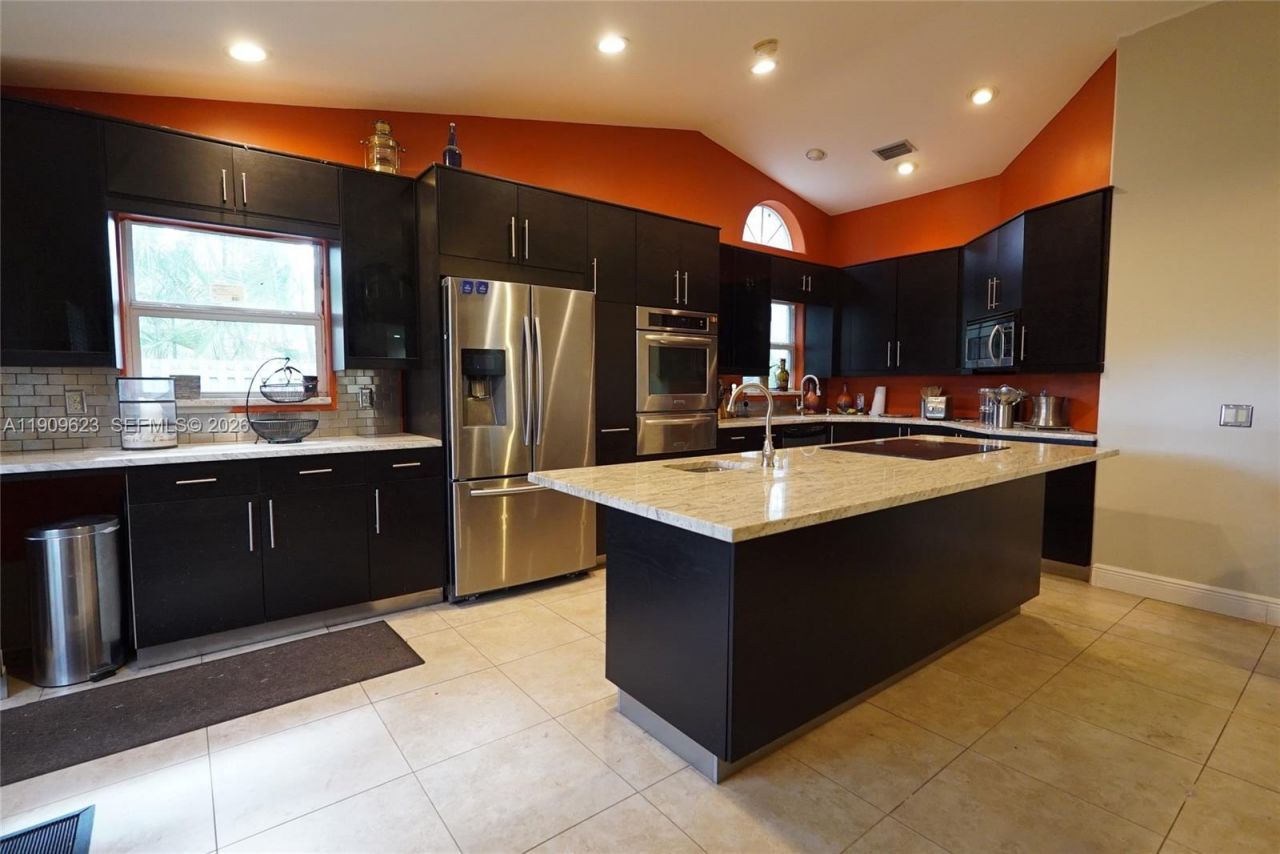 1411 Seagrape Cir, Weston, FL 33326 Photo