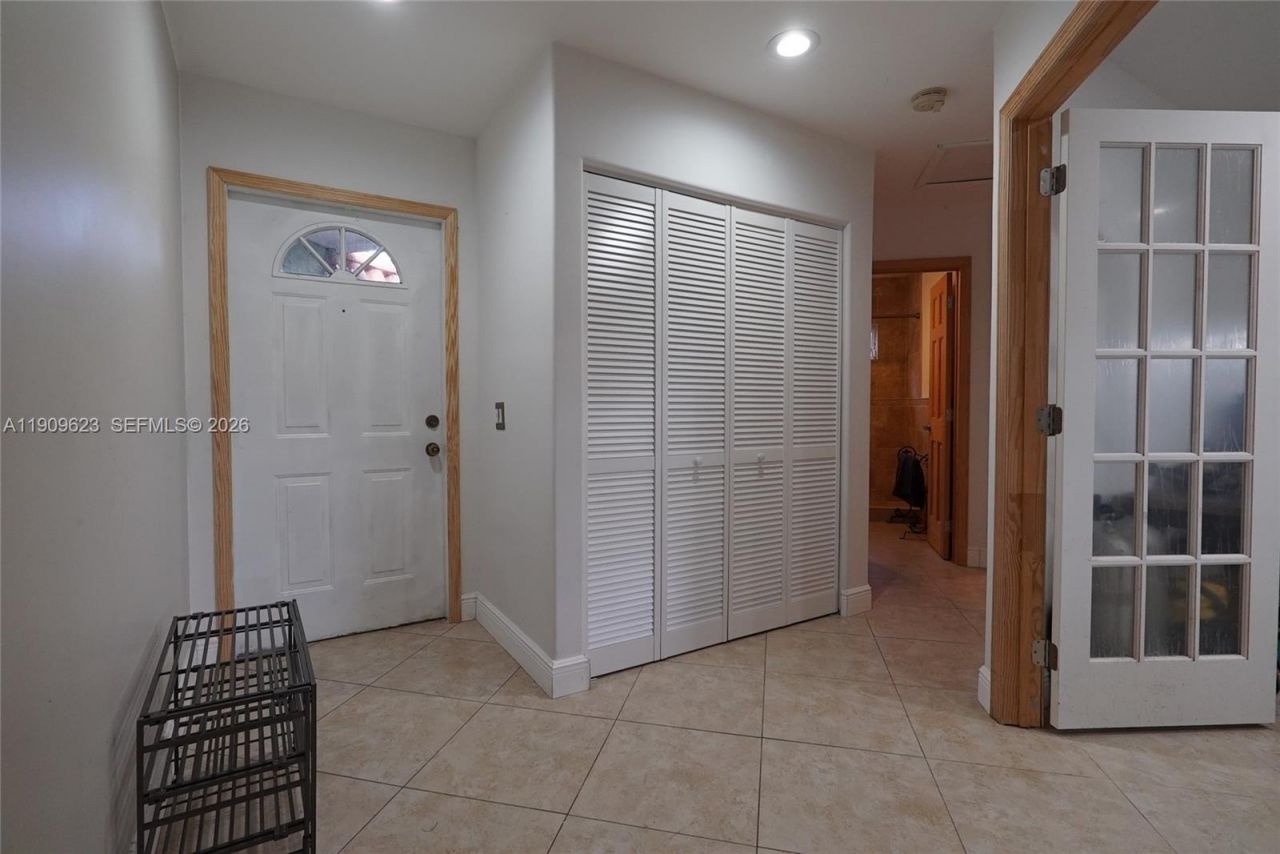 1411 Seagrape Cir, Weston, FL 33326 Photo