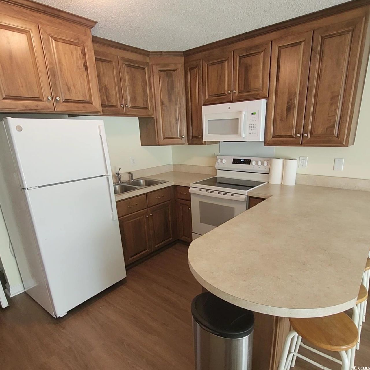 300 47th Ave. S Photo 9