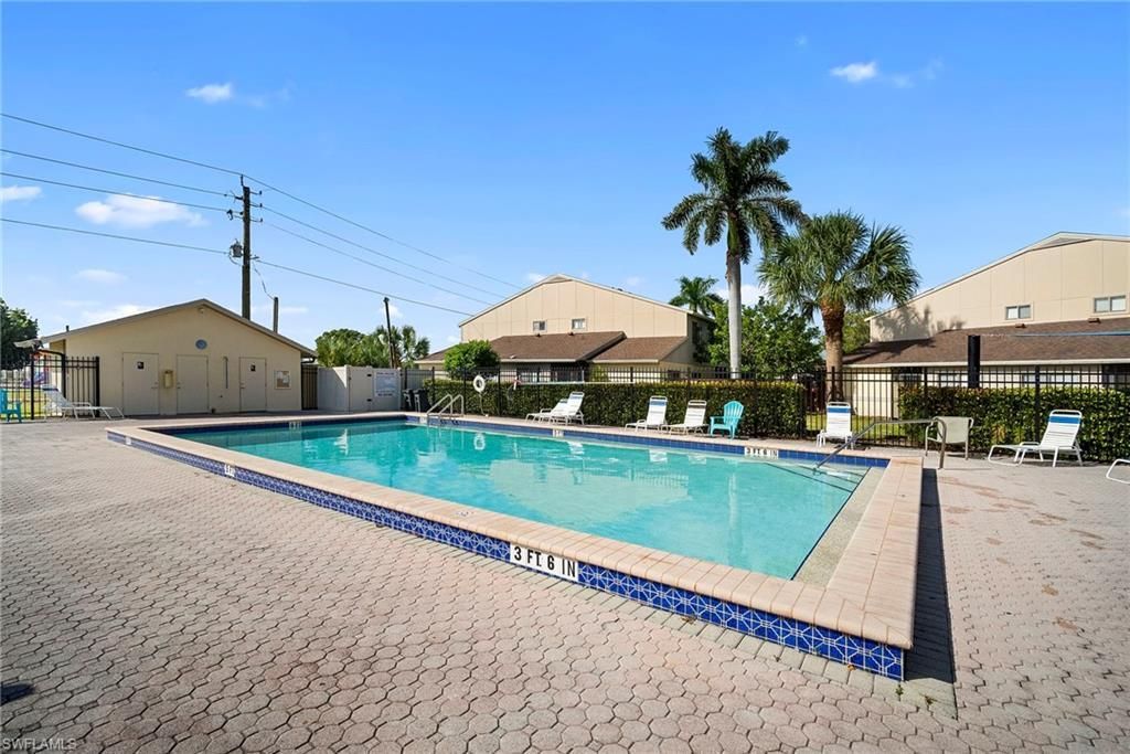 5272 Cedarbend Dr, Unit 1, Fort Myers, FL 33919 Photo
