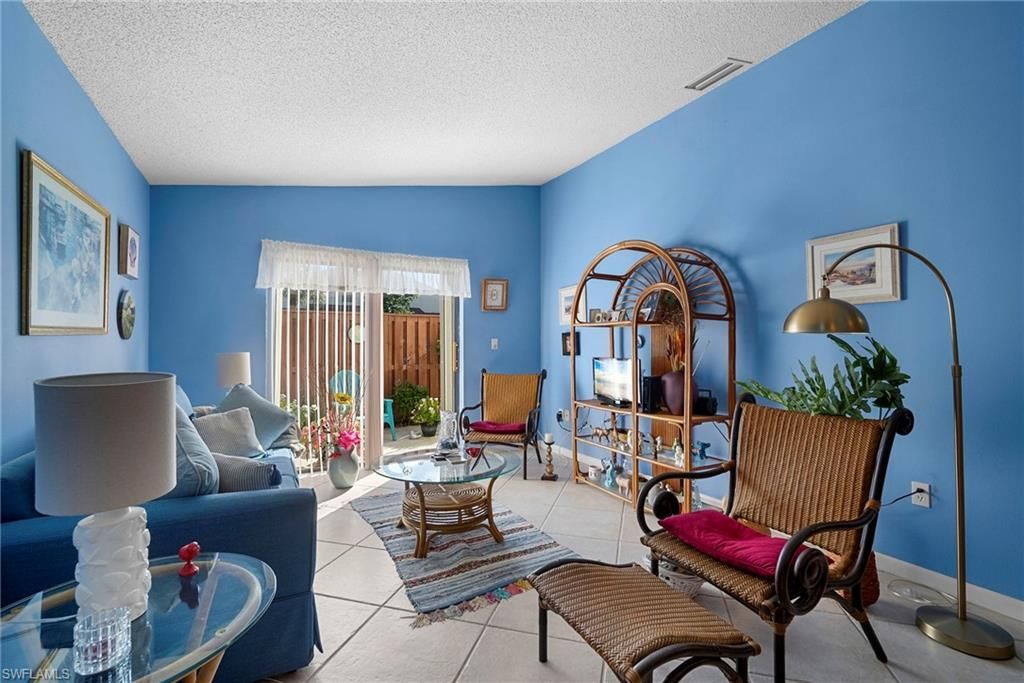 5272 Cedarbend Dr, Unit 1, Fort Myers, FL 33919 Photo