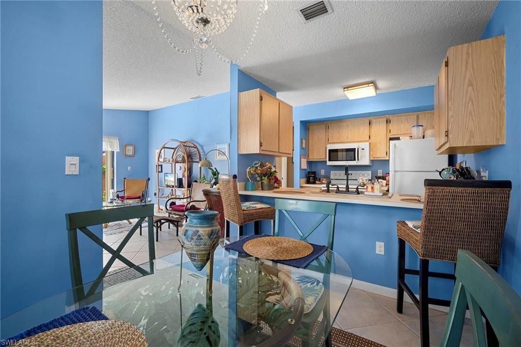 5272 Cedarbend Dr, Unit 1, Fort Myers, FL 33919 Photo