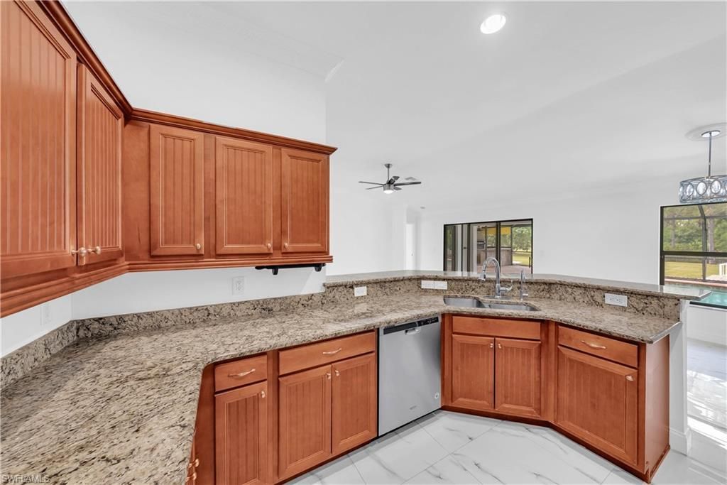 909 Williams Ave, Lehigh Acres, FL 33972 Photo
