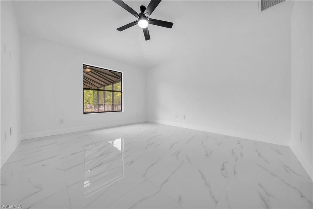 909 Williams Ave, Lehigh Acres, FL 33972 Photo