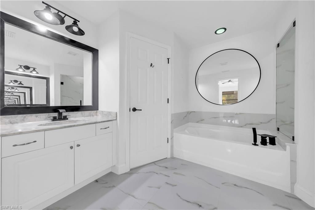 909 Williams Ave, Lehigh Acres, FL 33972 Photo