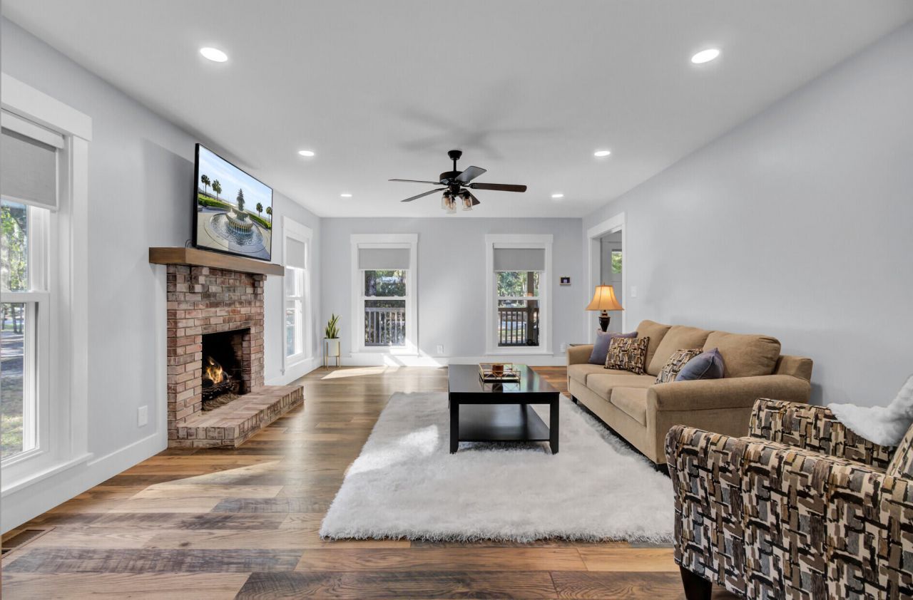 4429 Francis Younge Way Photo 18