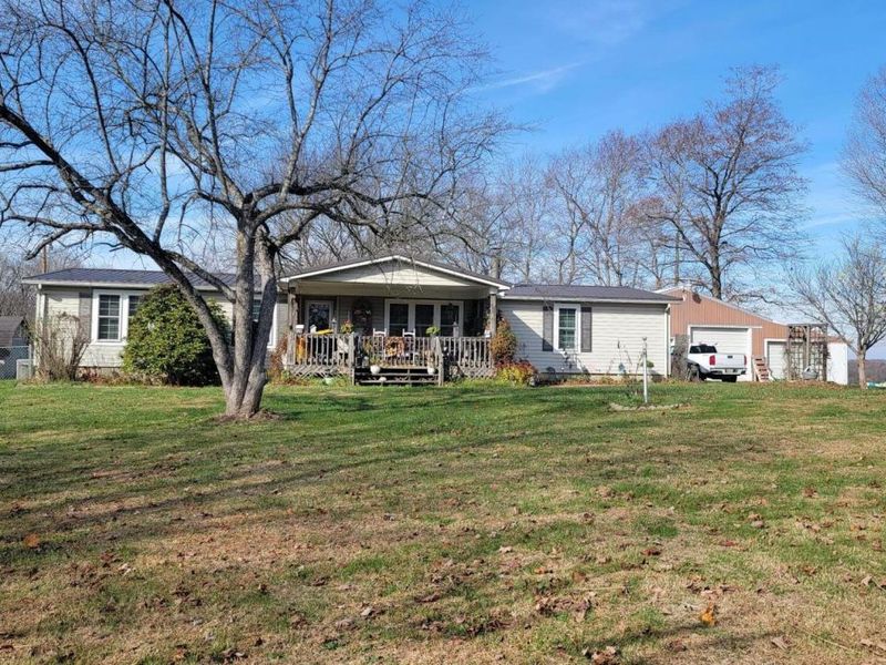 10675 Township Road 92, Somerset, OH 43783 Photo 2