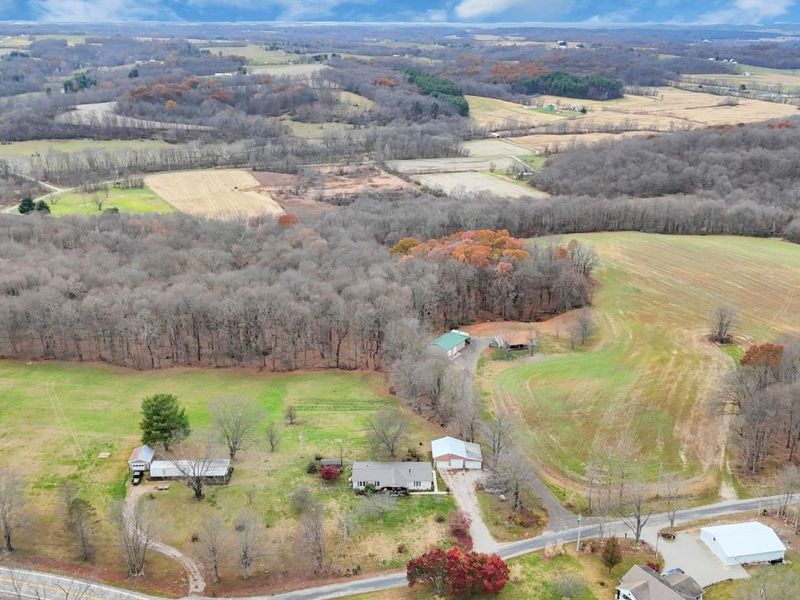 10675 Township Road 92, Somerset, OH 43783 Photo 21