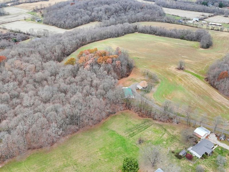 10675 Township Road 92, Somerset, OH 43783 Photo 24