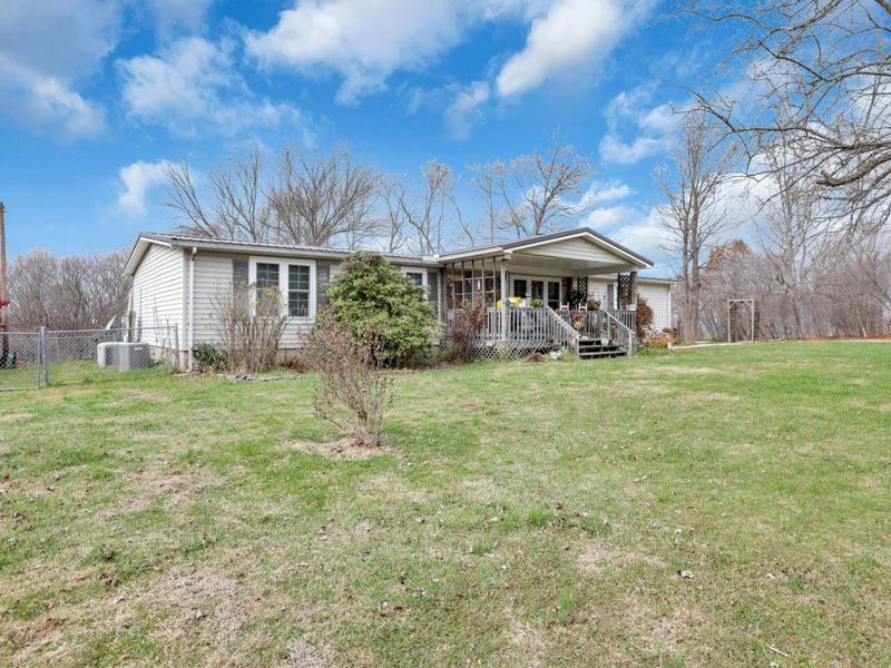 10675 Township Road 92, Somerset, OH 43783 Photo 31