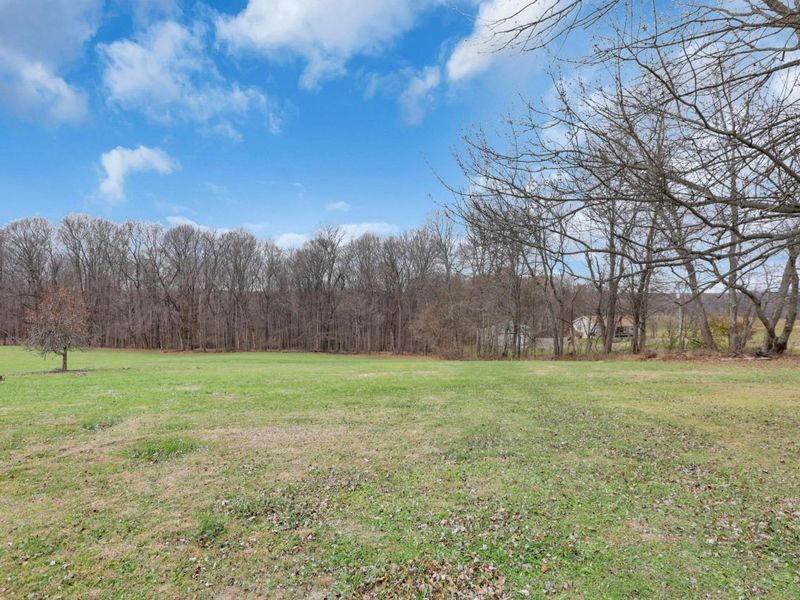 10675 Township Road 92, Somerset, OH 43783 Photo 38