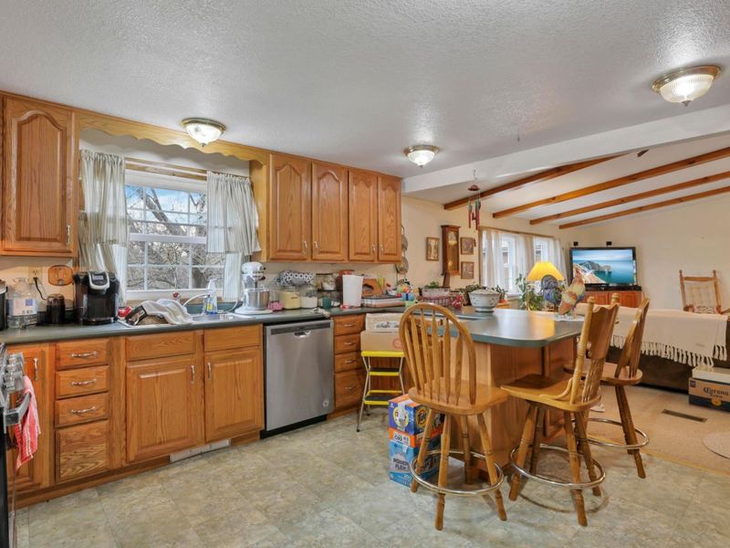 10675 Township Road 92, Somerset, OH 43783 Photo 48