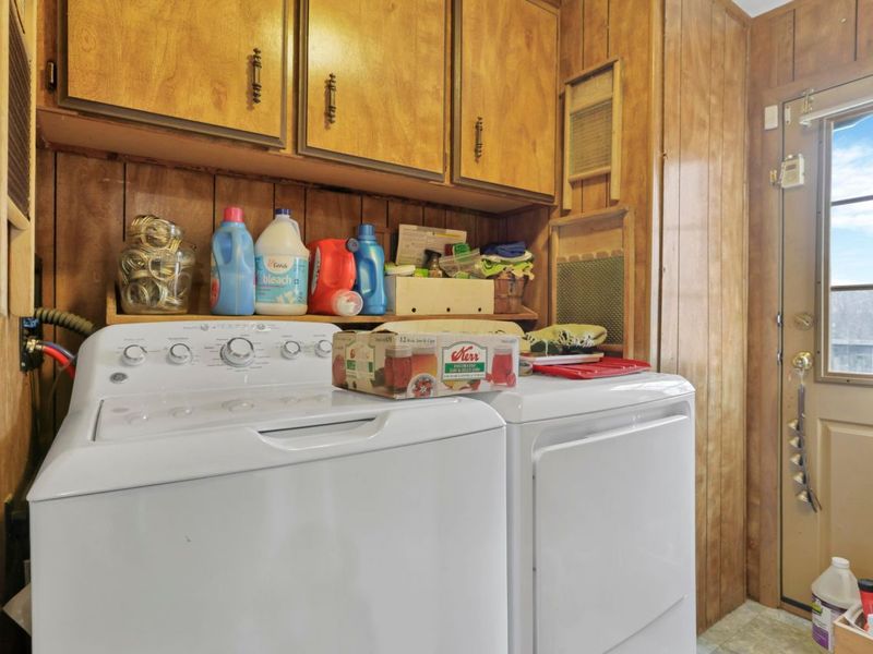 10675 Township Road 92, Somerset, OH 43783 Photo 52