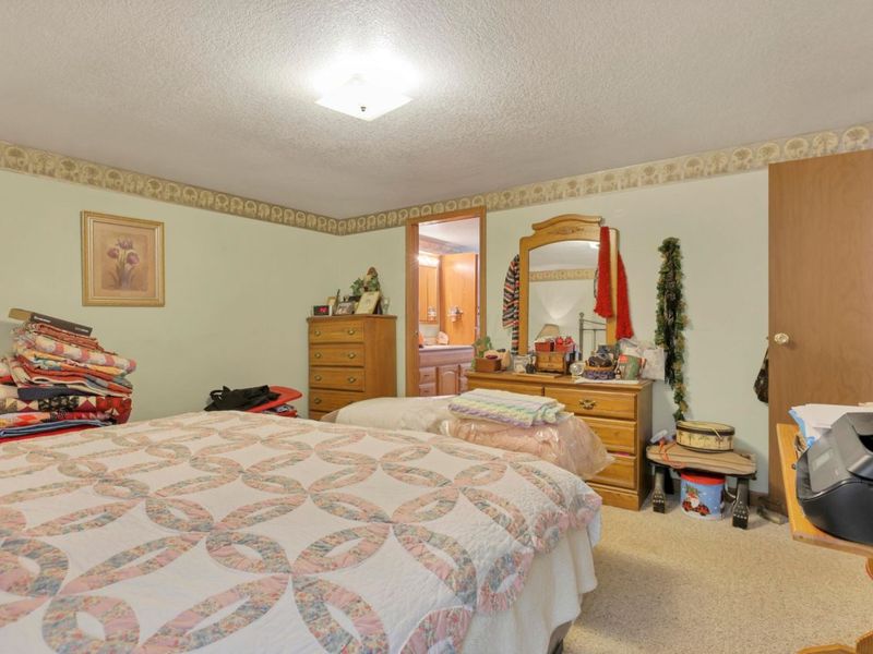 10675 Township Road 92, Somerset, OH 43783 Photo 55