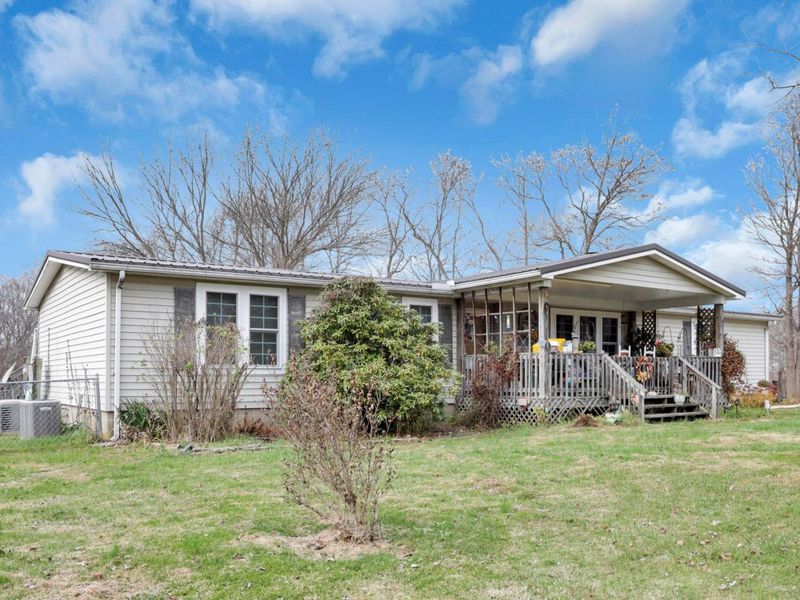 10675 Township Road 92, Somerset, OH 43783 Photo 6