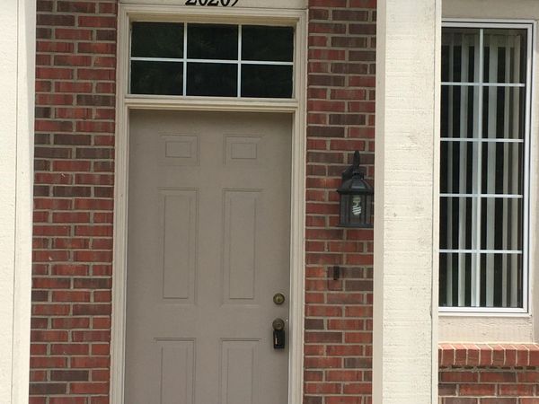 20209 Chesapeake Circle, Walled Lake, MI 48390