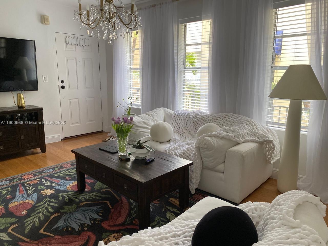 4812 Pine Tree Dr, Unit 204, Miami Beach, FL 33140 Photo