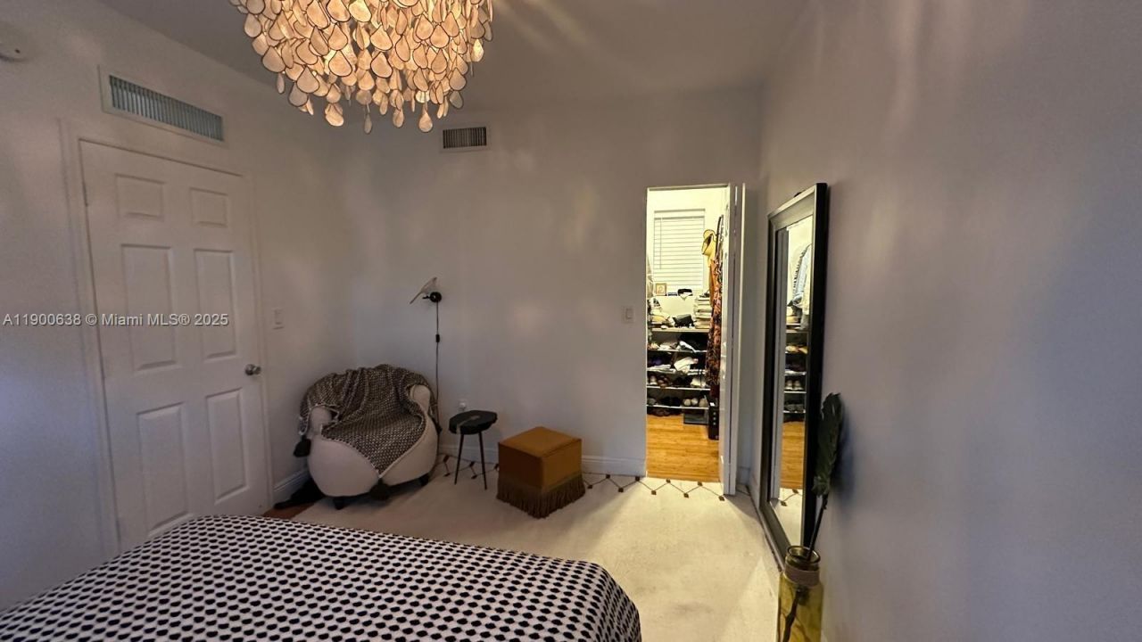 4812 Pine Tree Dr, Unit 204, Miami Beach, FL 33140 Photo