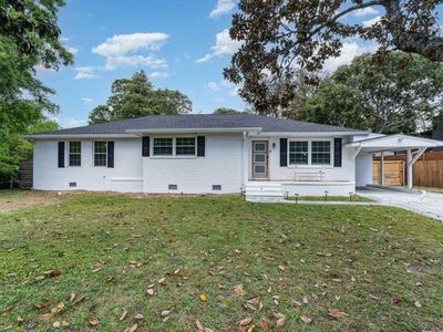 5811 Sumter Dr., Myrtle Beach, SC 29577