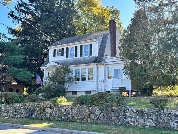 219 Rockledge Avenue, Buchanan, NY 10511