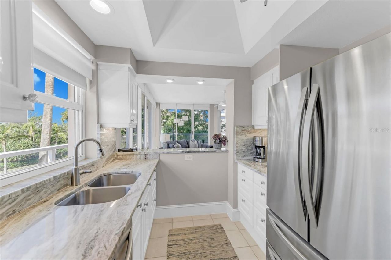 3070 Grand Bay Boulevard, Unit 612, Longboat Key, FL 34228 Photo