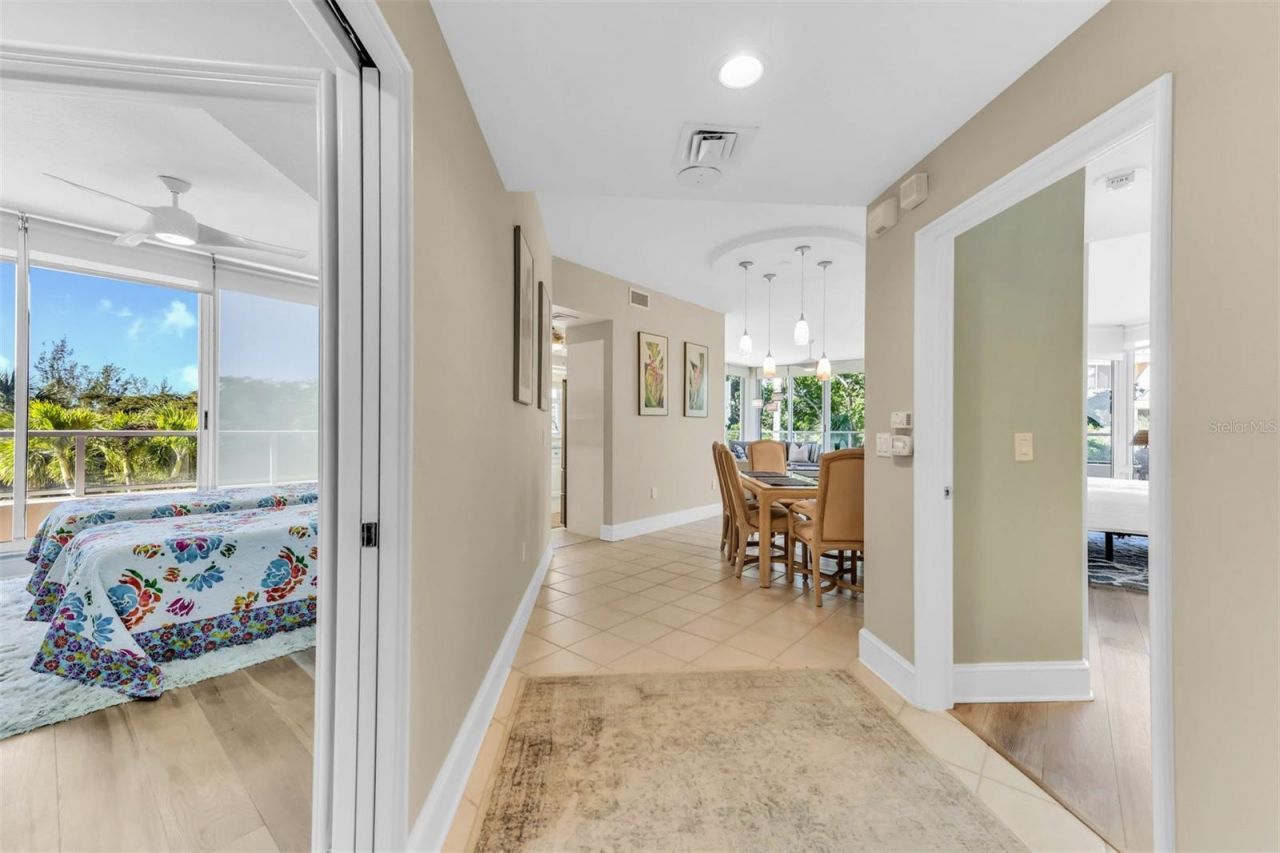 3070 Grand Bay Boulevard, Unit 612, Longboat Key, FL 34228 Photo