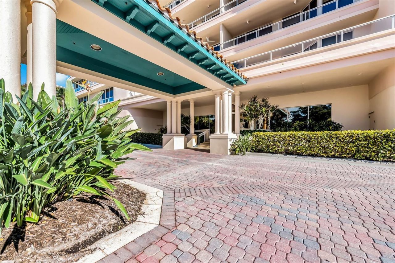 3070 Grand Bay Boulevard, Unit 612, Longboat Key, FL 34228 Photo