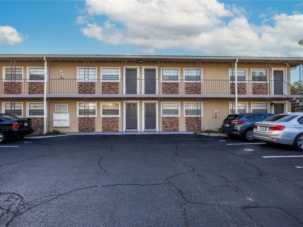 501 NW 15TH AVENUE, Unit 12, GAINESVILLE, FL 32601