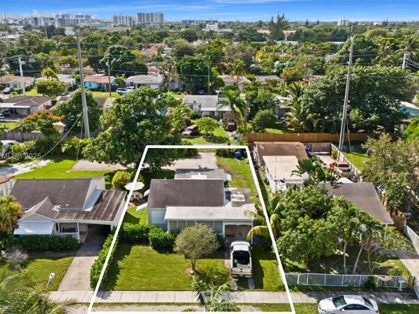 2234 Cleveland St, Hollywood, FL 33020