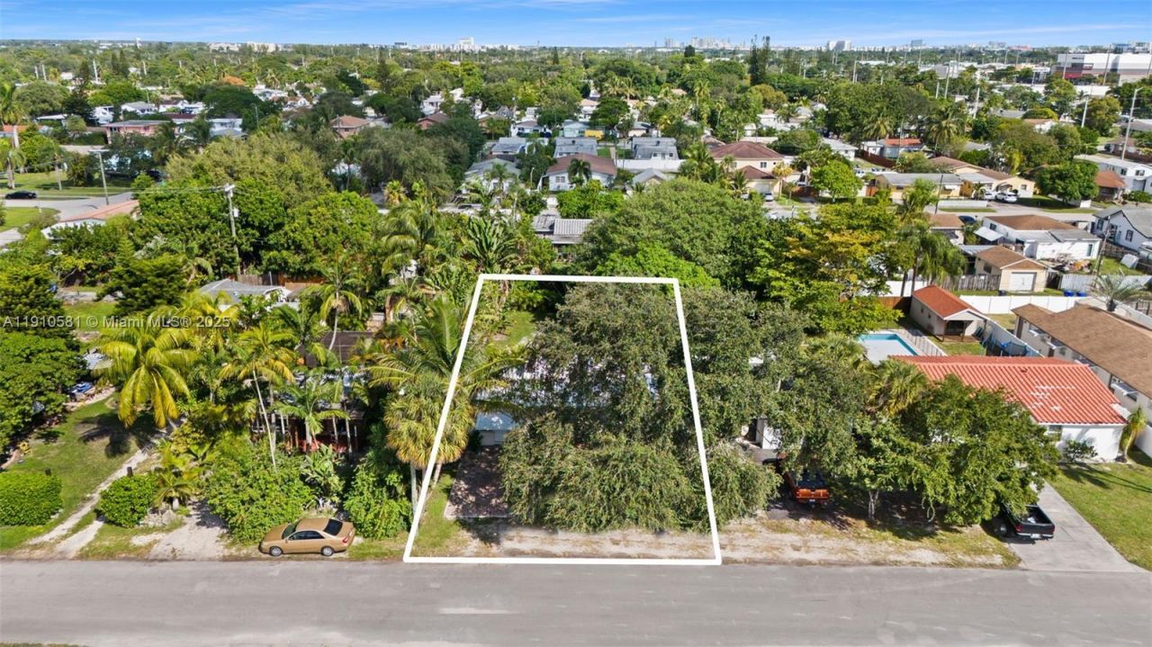 2231 Cleveland St, Hollywood, FL 33020 Photo