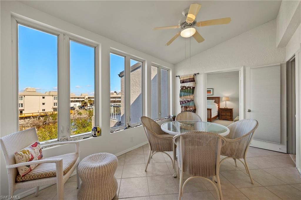 200 Periwinkle Way, Unit 315, Sanibel, FL 33957 Photo