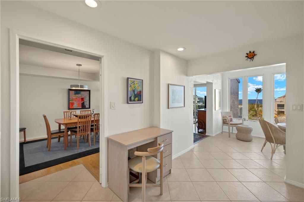 200 Periwinkle Way, Unit 315, Sanibel, FL 33957 Photo