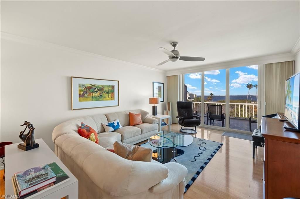 200 Periwinkle Way, Unit 315, Sanibel, FL 33957 Photo