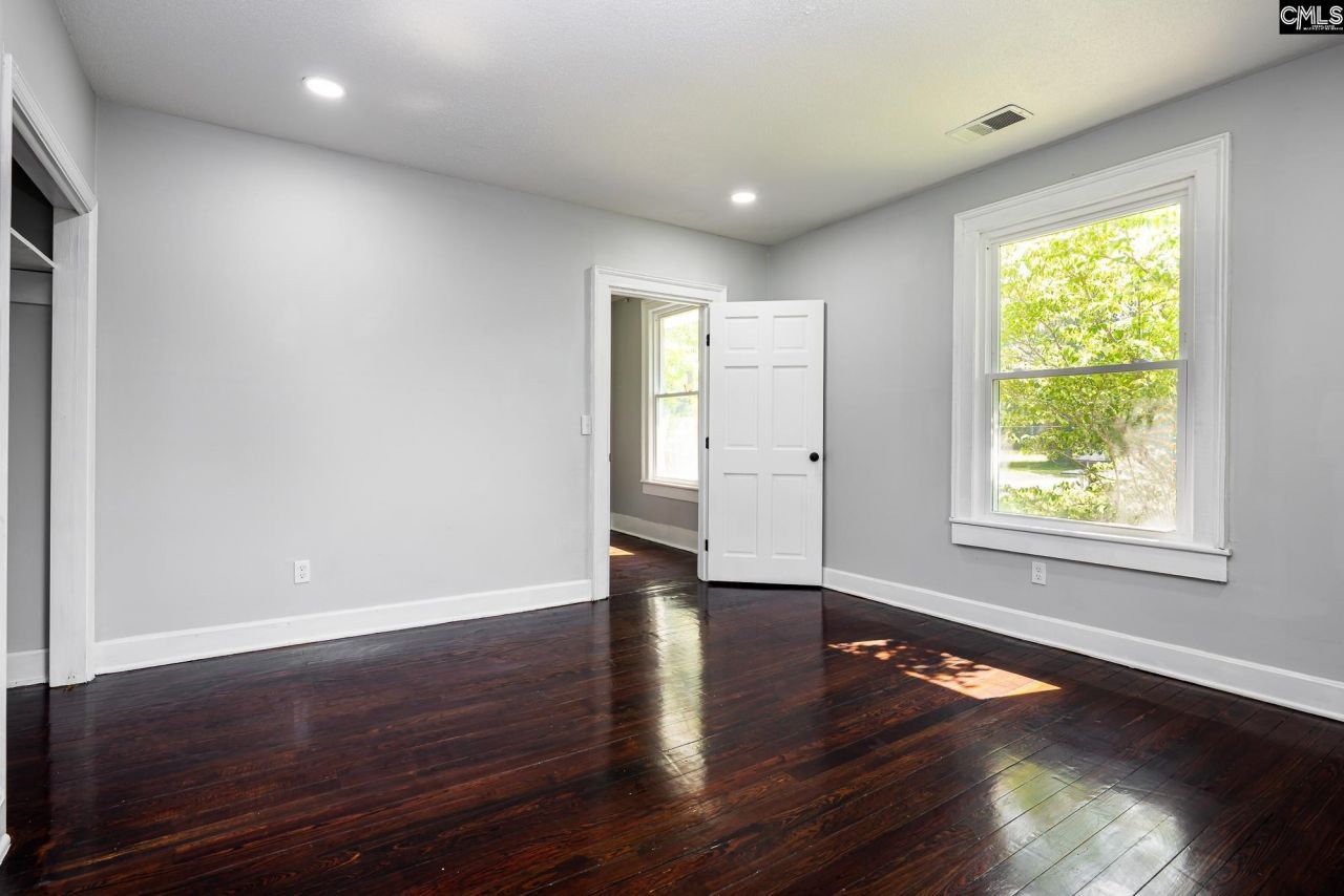 3715 Palmetto Avenue Photo 11