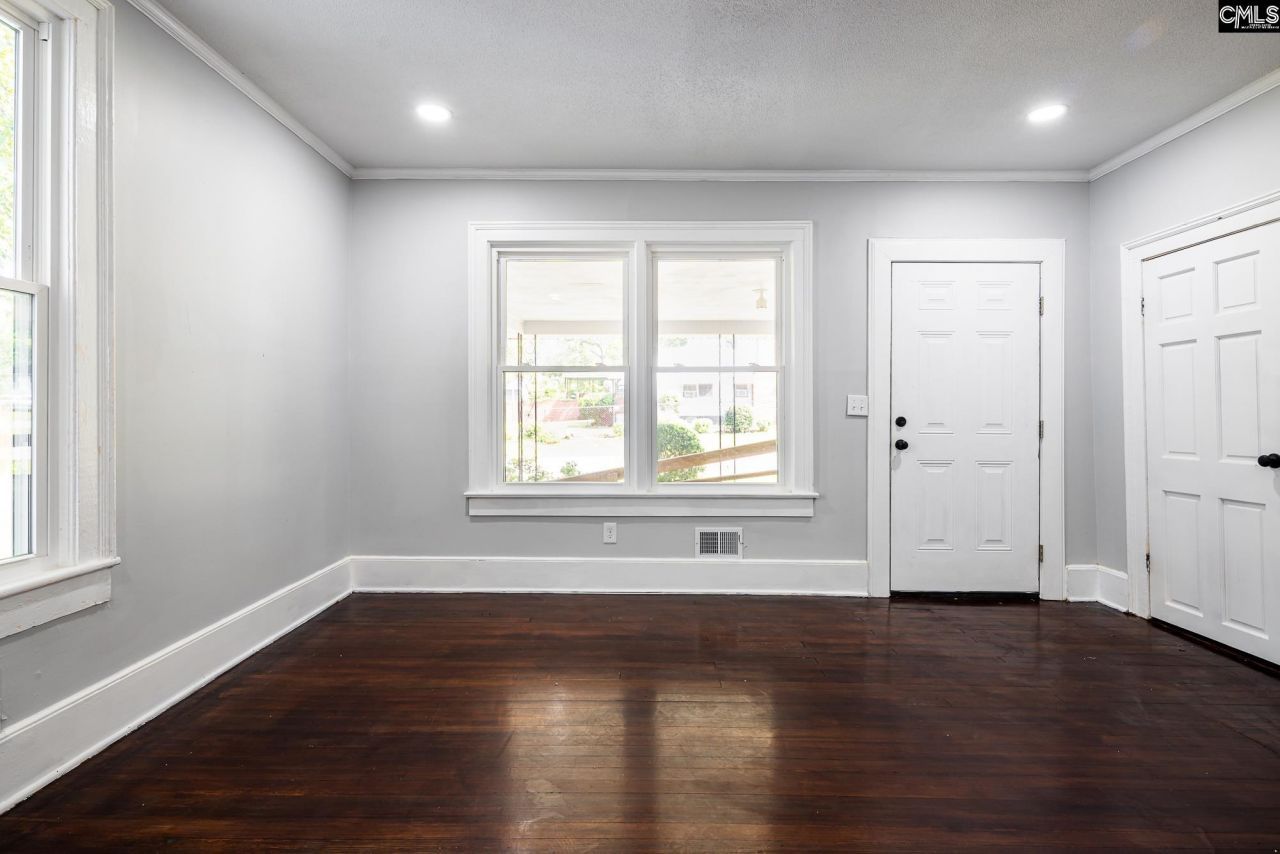 3715 Palmetto Avenue Photo 6