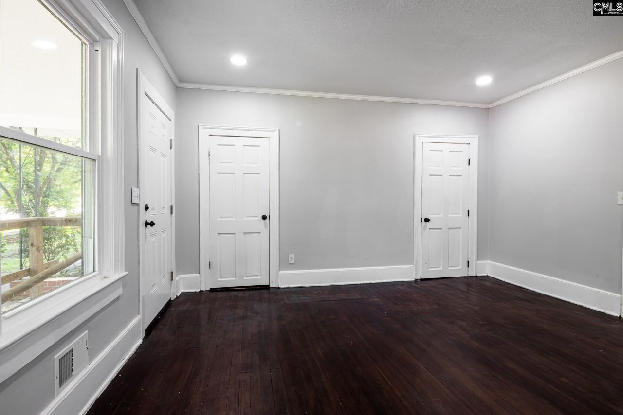 3715 Palmetto Avenue Photo 9