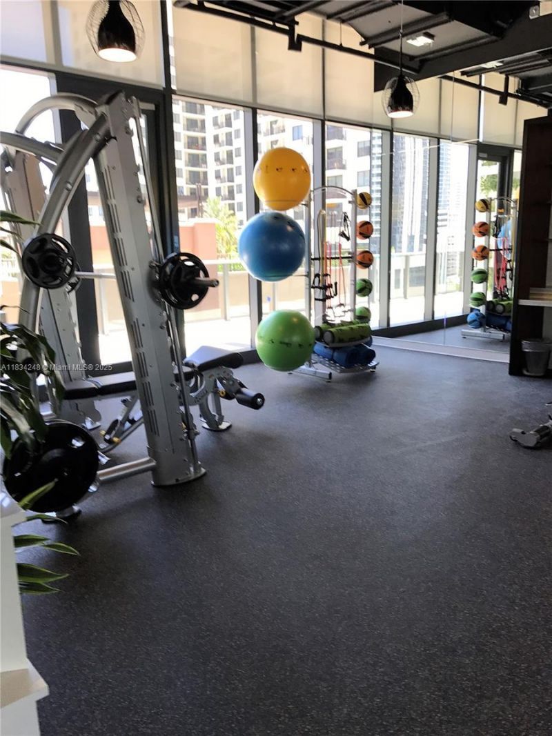 55 SW 9th St, Unit 3009, Miami, FL 33130 Photo