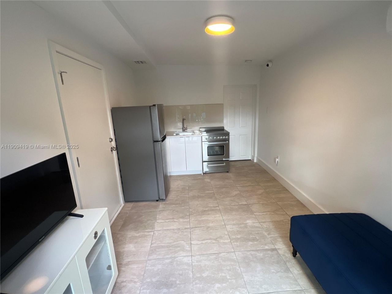 12685 NW Miami Ct, North Miami, FL 33168 Photo