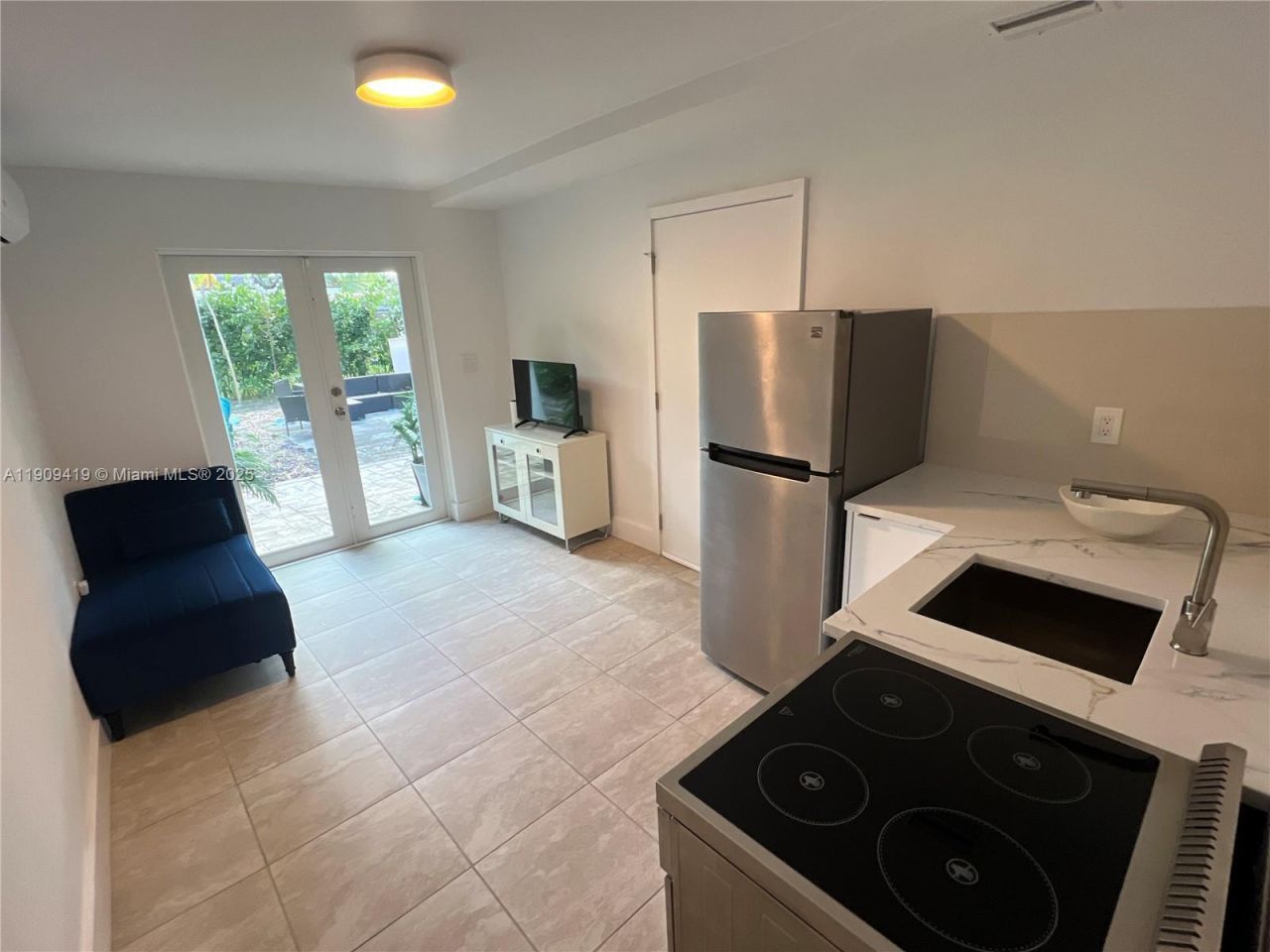 12685 NW Miami Ct, North Miami, FL 33168 Photo