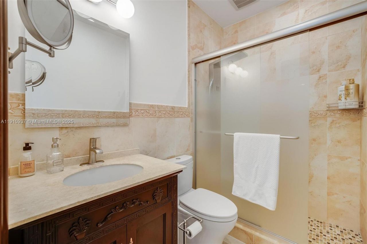 2969 SW 20th St, Miami, FL 33145 Photo