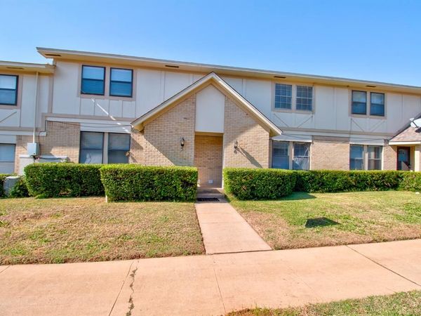 1905 W Morton Street, Unit 5, Denison, TX 75020