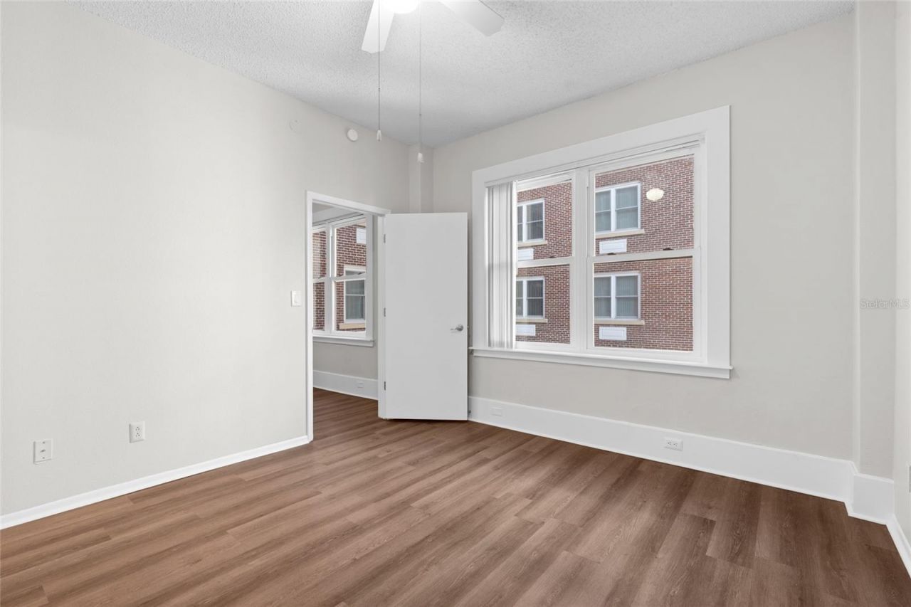 411 1st Avenue N, Unit 702, Saint Petersburg, FL 33701 Photo