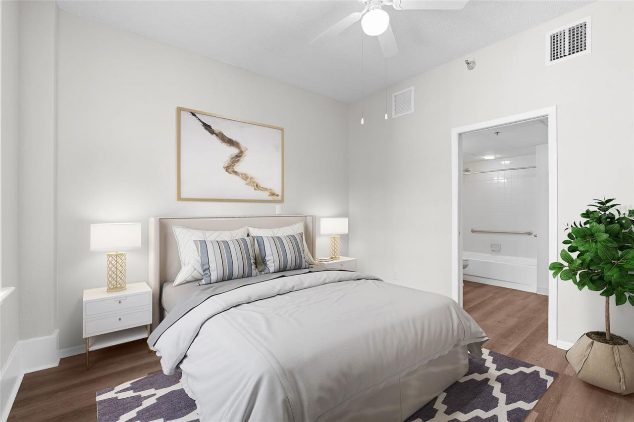 411 1st Avenue N, Unit 702, Saint Petersburg, FL 33701 Photo