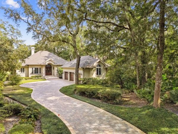 10 MARSH CREEK Road, Fernandina Beach, FL 32034