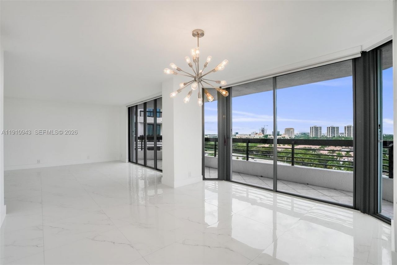 3500 Mystic Pointe Dr, Unit 1205, Aventura, FL 33180 Photo