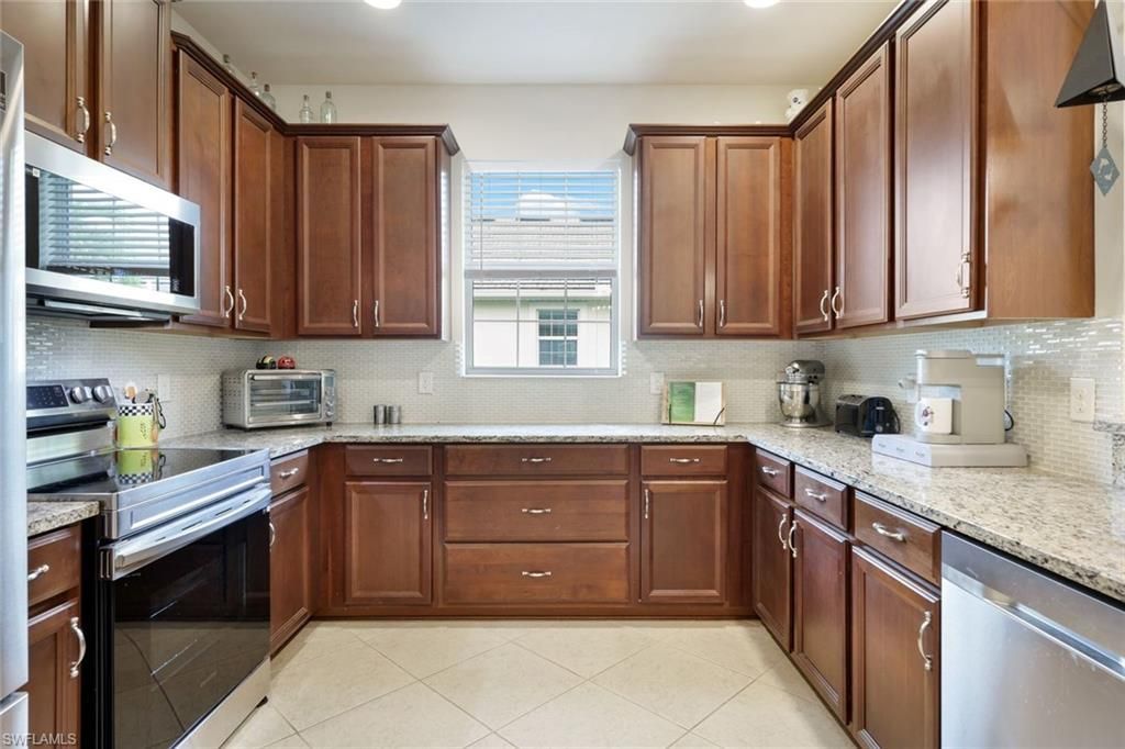 10436 Peso Del Rio Dr, Fort Myers, FL 33908 Photo