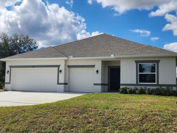 2404 Vera AVE S, LEHIGH ACRES, FL 33976