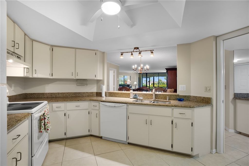 1815 Mooringline Drive, Unit 1D, Vero Beach, FL 32963 Photo