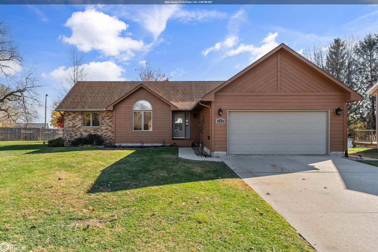 302 Richard Lane, Marshalltown, IA 50158 Main Photo