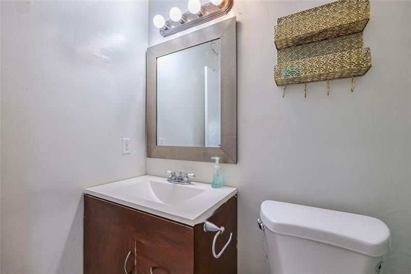 5614 Hammock Lane, Unit 113, Lauderhill, FL 33319 Photo